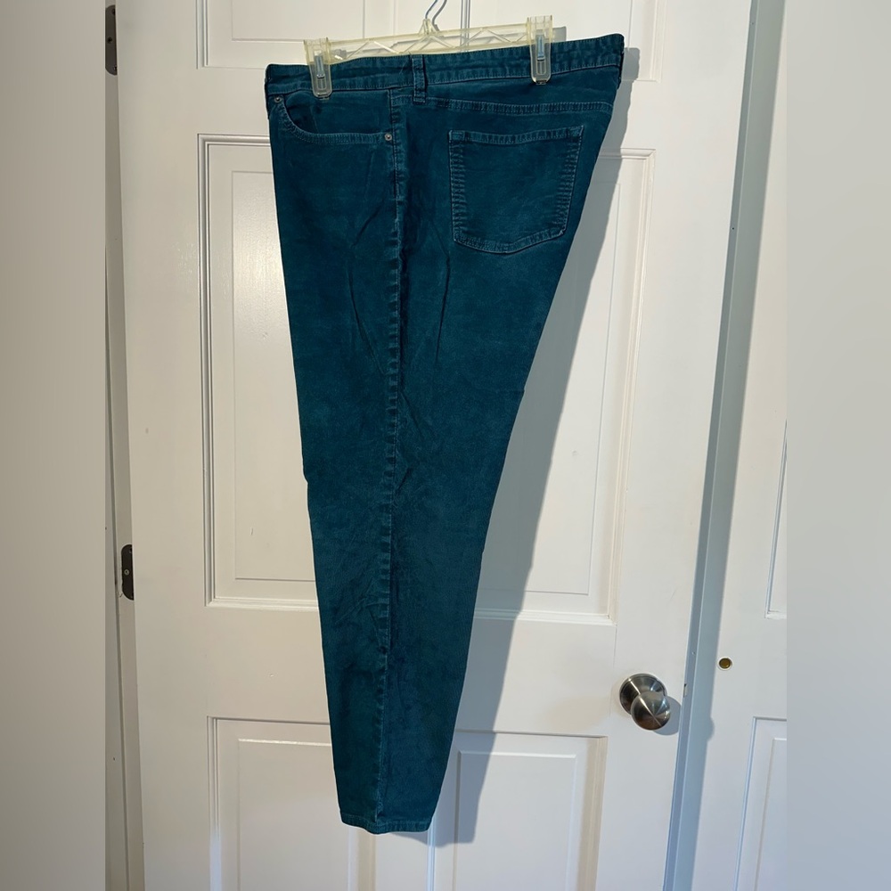 🦚GAP Premium Skinny Corduroy Jeans size 18/34R Peacock Blue🦚